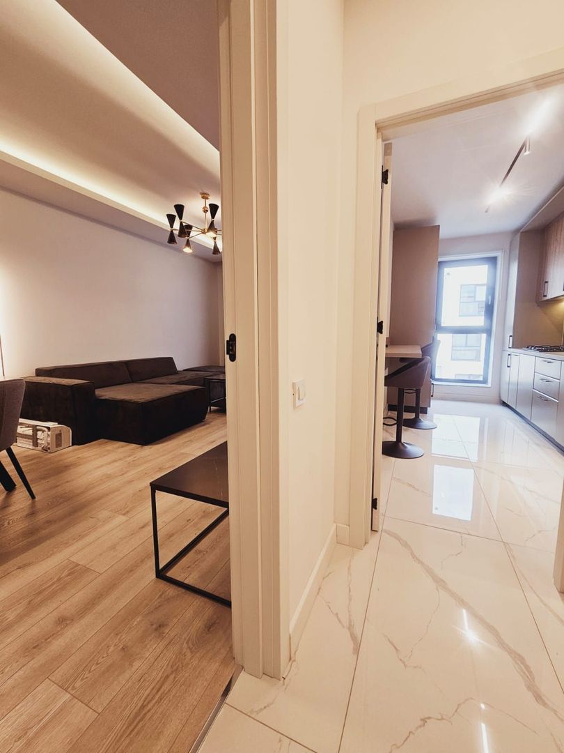 Apartament 2 camere de vânzare - Eleganță și confort în Exigent Plaza - Poză 1