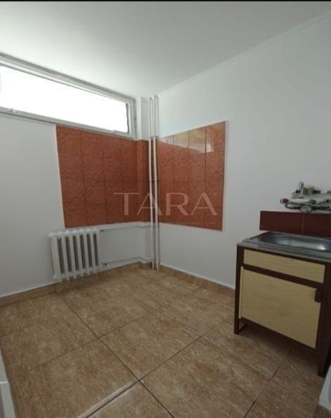 Garsonieră de vânzare în zonă liniștită, aproape de pădure, Cluj. - Poză 5