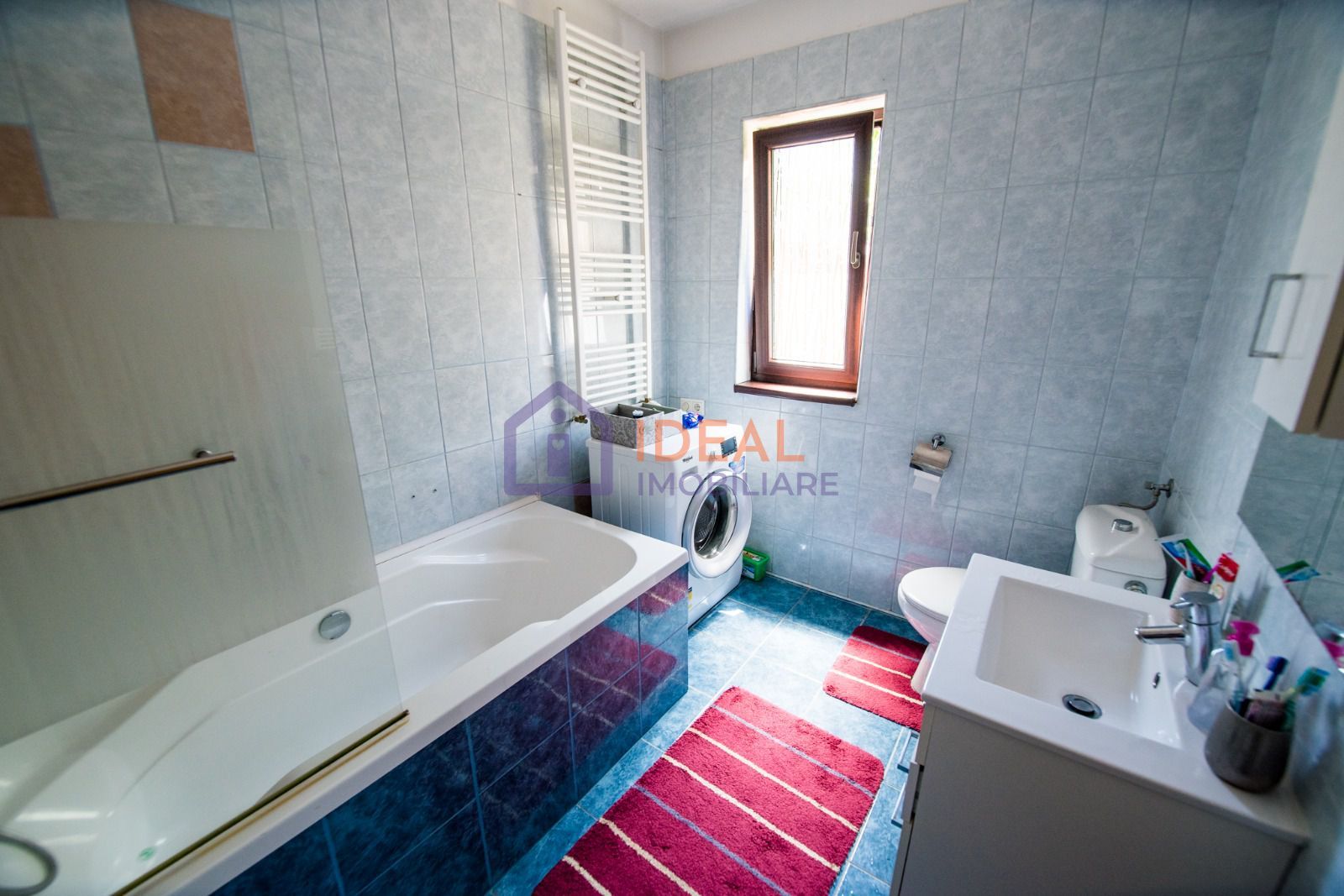 Casa Individuala cu 8 camere si 430 mp de curte, zona Calea Poplacii - Poză 23