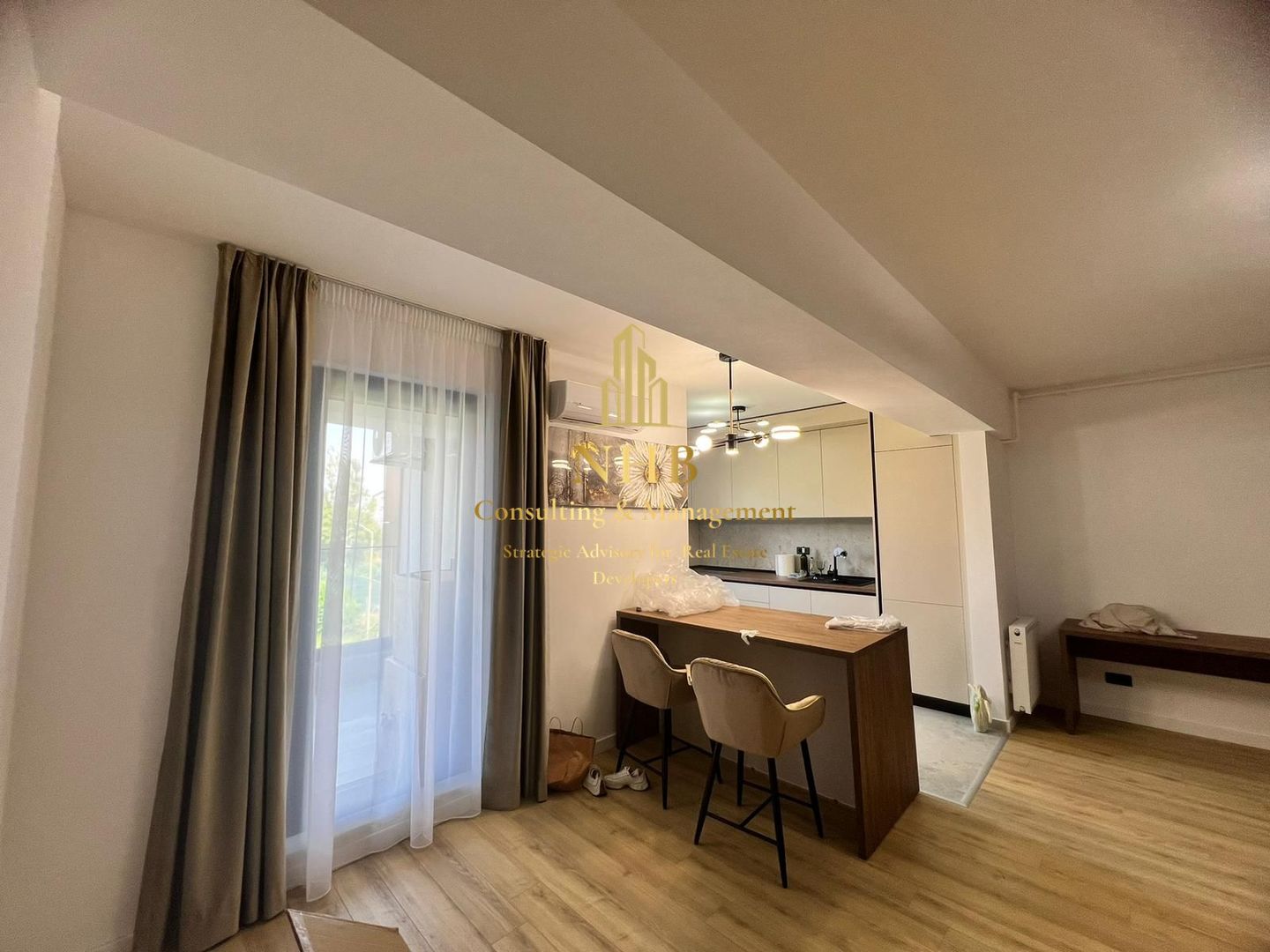 Apartament modern complet mobilat și utilat – totul nou, la cheie si parcare - Poză 15