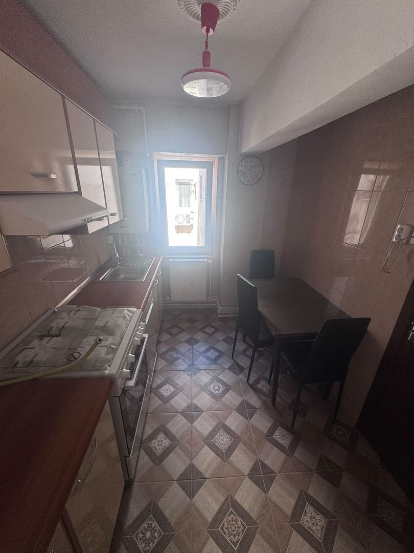 Apartament cu 3 camere de vânzare – zona Policlinică - Poză 6