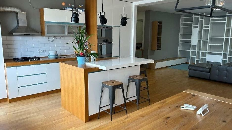 Apartament spatios 3 camere zona Dacia I Imobil nou boutique - Poză 1