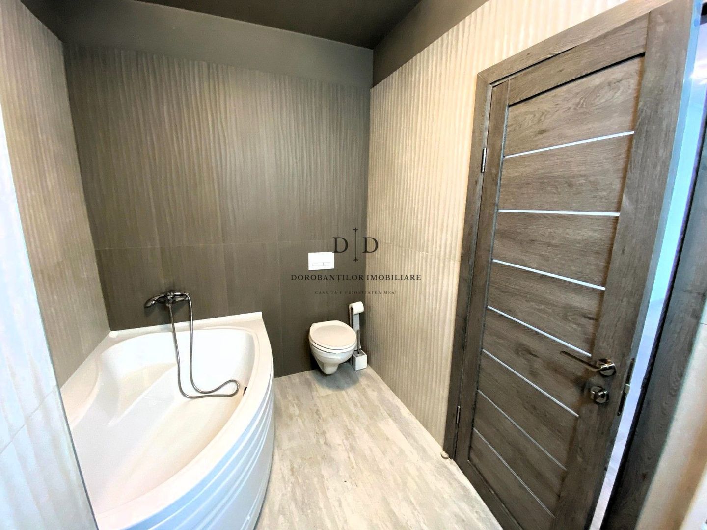 Inchiriere 3 camere, 2 bai + Parcare | Zona Centrala - NTT DATA - Poză 9