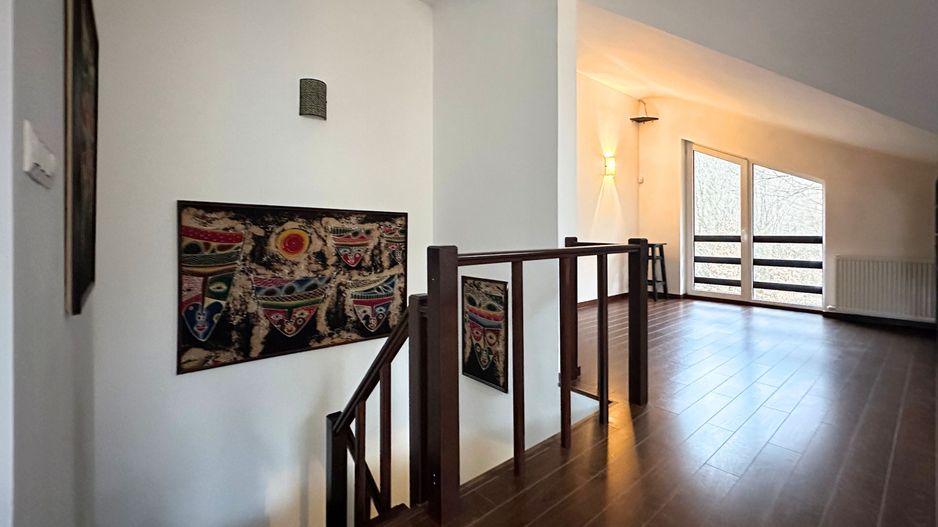 Închiriere casa duplex primitor creat pentru confort liniște și momente frumoase - Poză 32