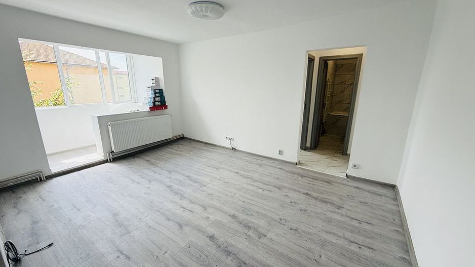 Dambovita | 2 camere | Renovat | Bloc izolat - Poză 3