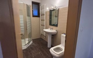 Casa individuala frumoasa si spatioasa in Giroc - Poză 46