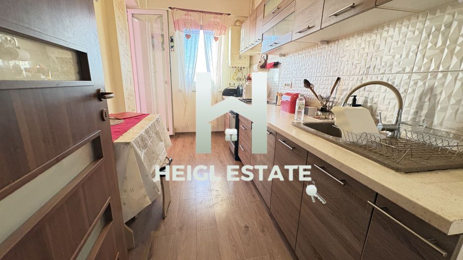 Apartament cu 2 camere decomandat in Giroc - Poză 2