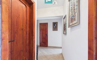 Apartament cu 3 camere, în orașul Sebiș, Arad - Poză 3