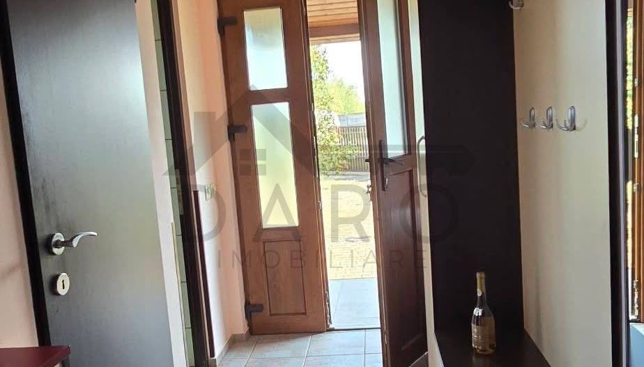 Vand casa unifamiliara in Sângeorgiu de Mures - Poză 6
