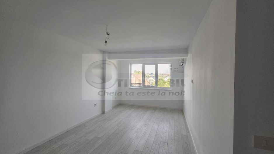 Apartament o camera Pacurari - Str. Soarelui - 42mp - 77.500Euro - Poză 2