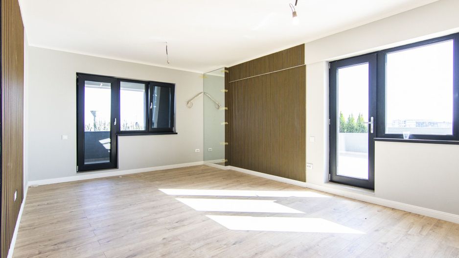 10% DISCOUNT la avans - Doar in AUGUST - Poză 1