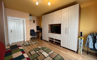 Vilă spațioasă 6 camere în centrul Lugoj – teren 471 mp, garaj - Poză 4