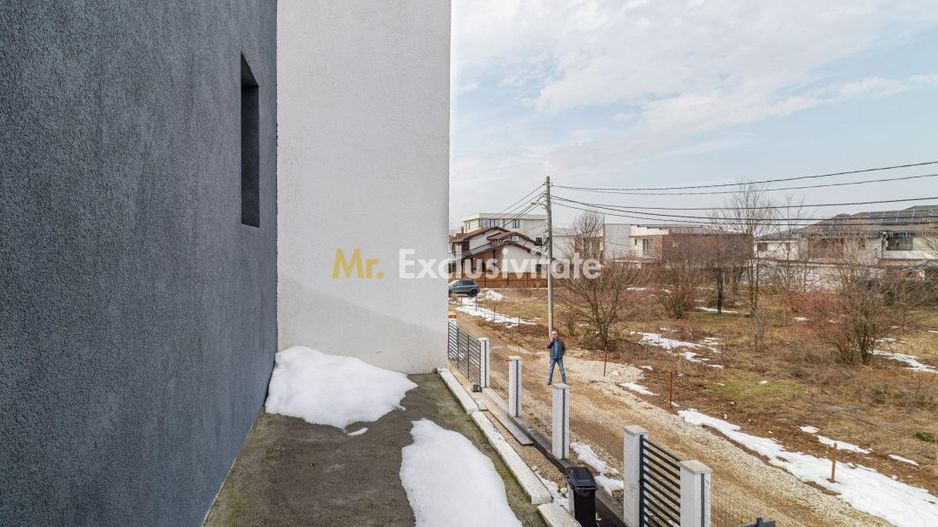 Casa Corbeanca ,curte generoasa, terasa si loc de parcare - Poză 5