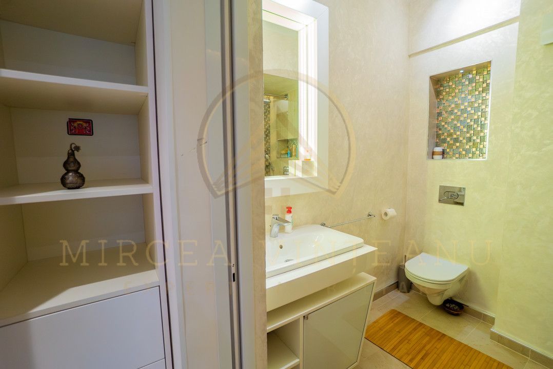 Statiune Mamaia - Summerland - Apartament cu vedere frontala la mare si lac. - Poză 19