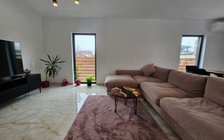 Casa de inchiriat la munte la doar 10 minute de Brasov - Poză 13