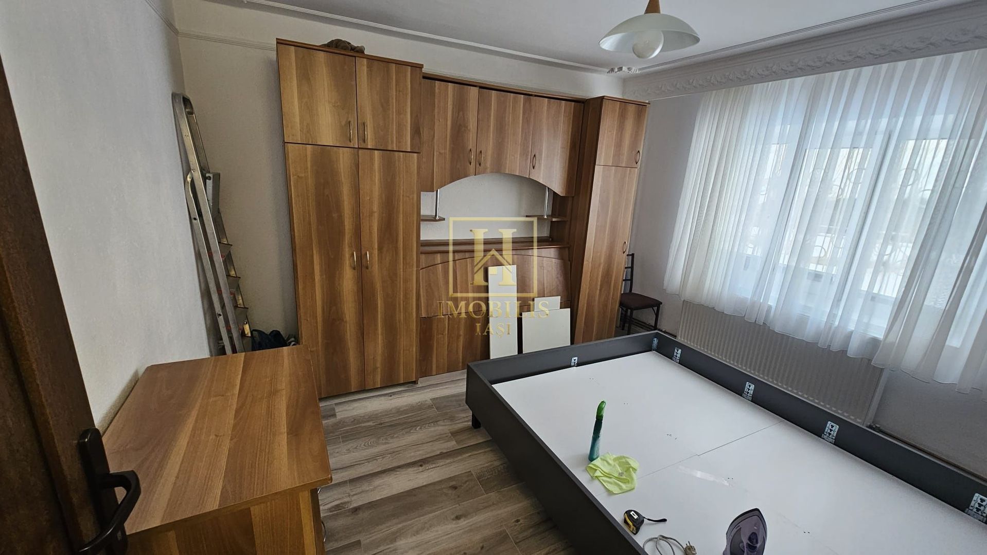 Inchiriez apartament 2 camere - Poză 4