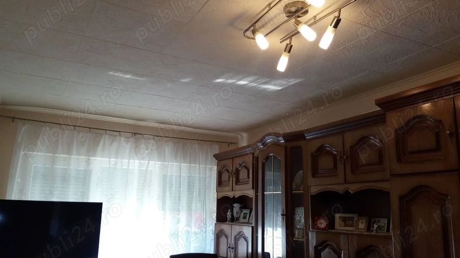 BRASADAS vinde ap 2 cam la PARTER zona Spitalul Judetean. - Poză 5
