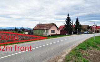 Teren intravilan pentru case in centrul Podu Oltului de 5600mp, 28 euro/mp - Poză 1