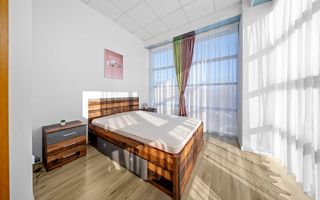 Apartament 3 dormitoare Piata 1 Mai, ideal pentru locuit sau birou - Poză 2