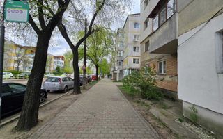 Apartament 3 camere decomandat, Dacia - statia Columnei, vedere la bulevard, liber - Poză 1