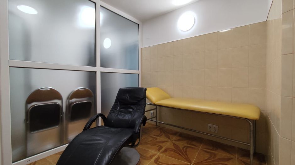 Cabinet stomatologic, echipat, modern, zona Lacu Rosu, Oradea, VANZARE - Poză 6