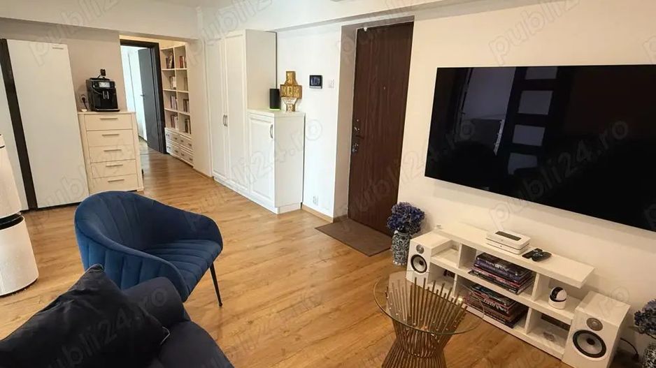 Vanzare Apartament 2 Camere Transformat in 3Camere Lux Stradal Bd. Unirii - Poză 1