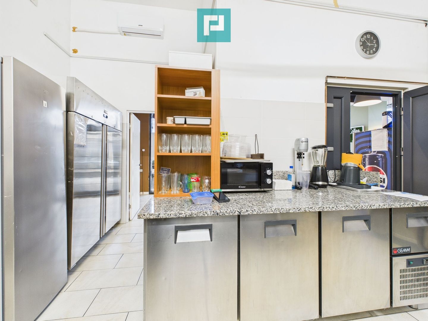 AFACERE PROFITABILĂ COFETĂRIE - FAST FOOD - Poză 25