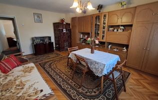Apartament 3 camere | Parter | Zona Carpati 2