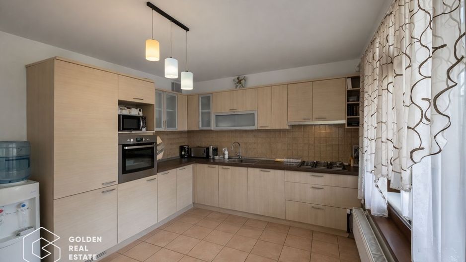 Vila moderna in Urseni, P+E+M - Poză 3