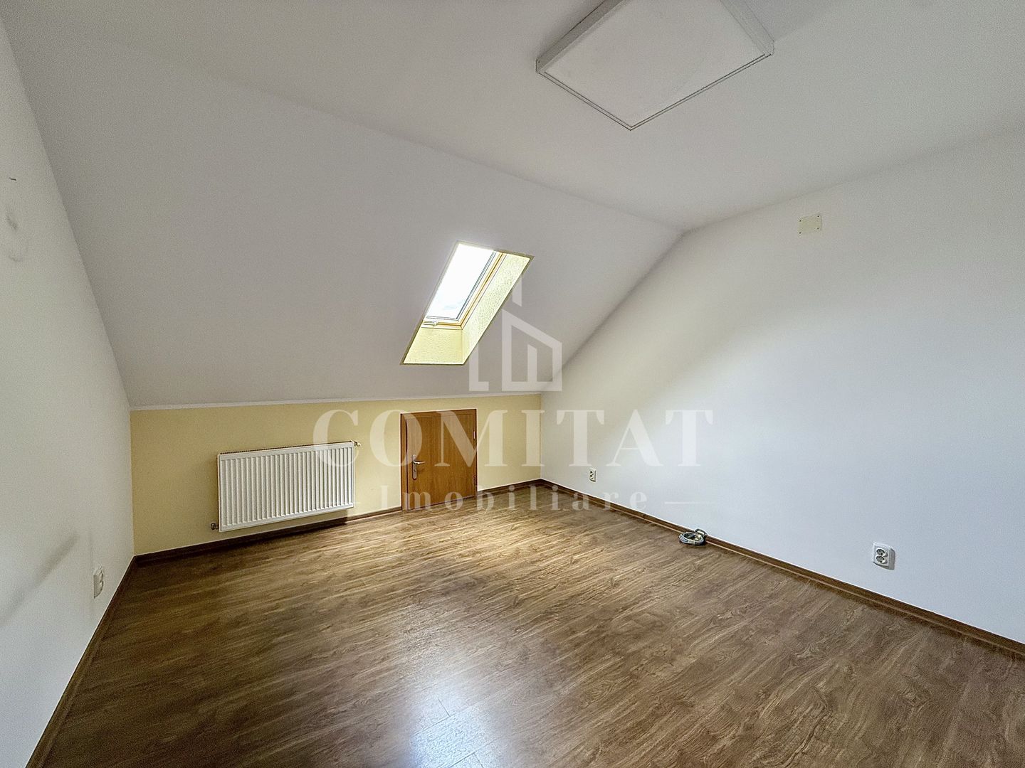 Spatiu de birou 2 camere decomandate zona străzii Aurel Vlaicu - Poză 1