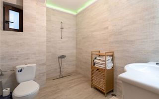 Apartament cu 4 camere in Zorilor ! - Poză 14