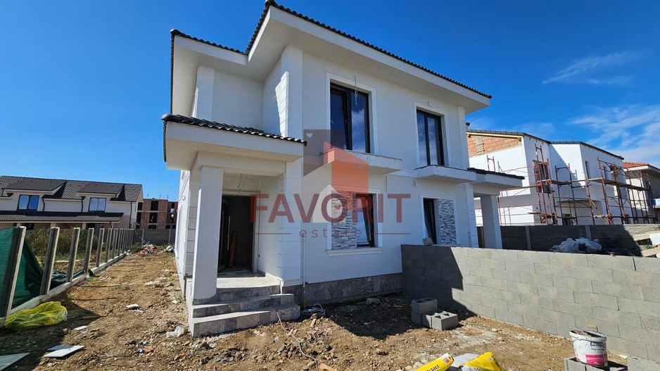 Duplex de Vanzare in Mosnita Noua. Toate utilitatile. Finisaje la alegere - Poză 1