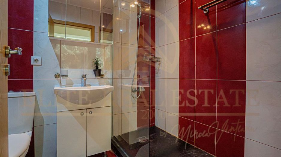 Apartament 2 camere – Mamaia, zona de intrare – Piscină - Poză 21