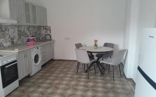 Casă Individuală de Închiriat | 82 MPU | Teren 380 MP | Zona Centrală - Poză 1