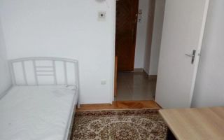 Apartament 3 camere | Etaj 3 | Balcon Inchis | 55 MPU |  M. Viteazu - Poză 1