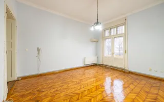 Apartament nemobilat, 3 camere, etaj 1, Bld.Revoluției - Poză 11