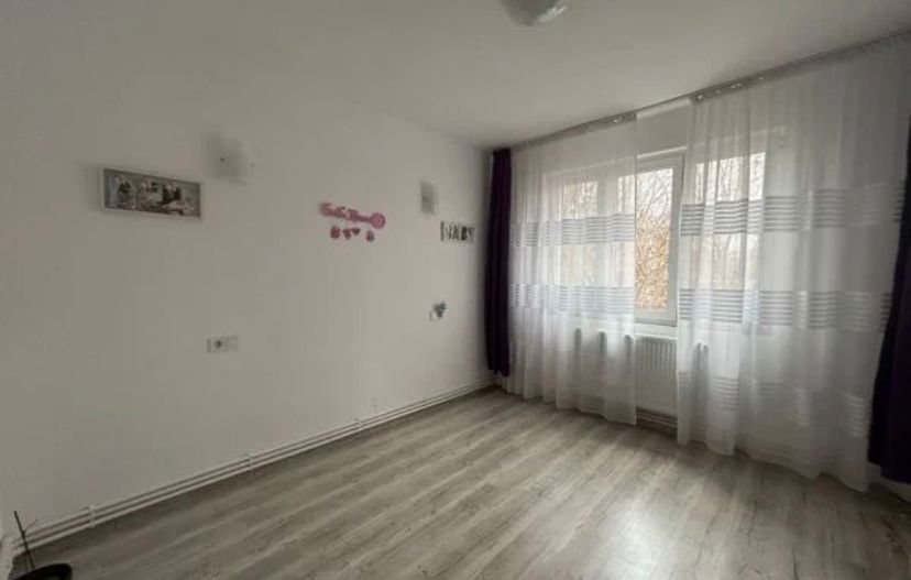 APARTAMENT 4 CAMERE | PIATA GORJULUI - Poză 3