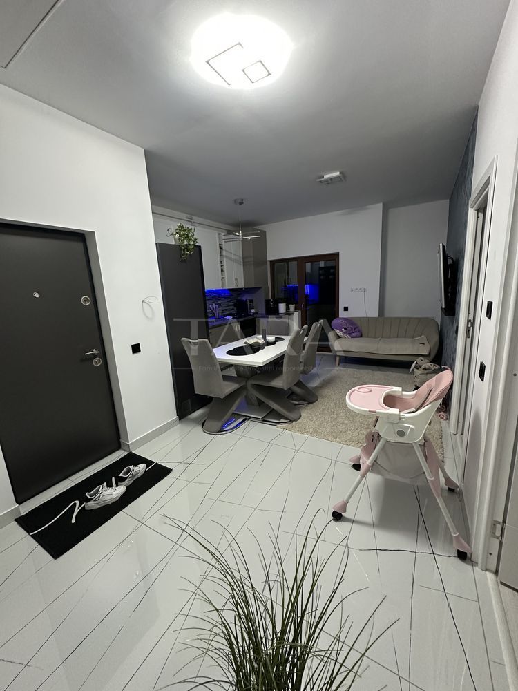 Apartament cu 3 camere in constructie noua, parcare inclusa in pret - Poză 1