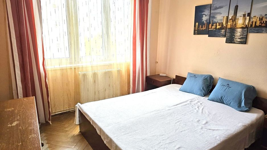 Apartament cu 3 camere, etaj intermediar - Piata Centrala - Poză 11