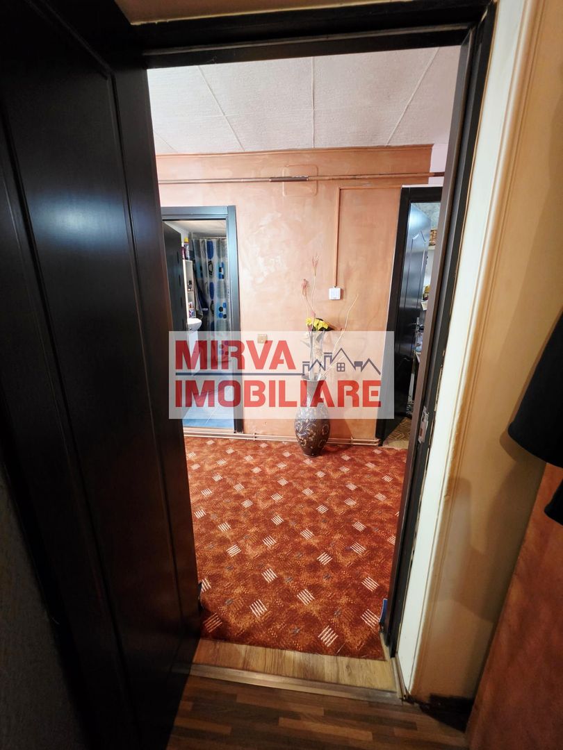 Casă 4 camere, 685 mp teren, renovată 2011 – Mănești, Zalhanaua - Poză 31