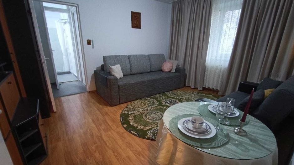 AP. 2 CAMERE GIURGIULUI, CENTRALA TERMICA, BUCATARIE INCHISA, MODERN - Poză 1