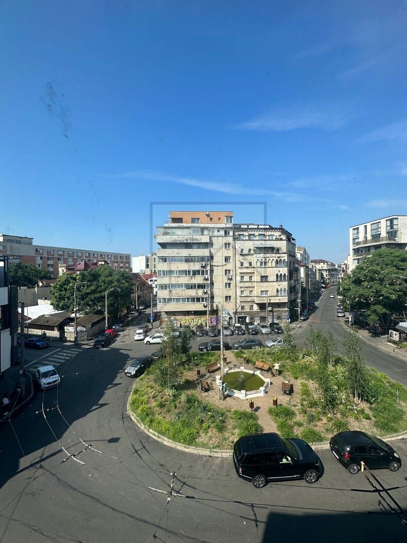 Vanzare apartament 2 camere - Piata Sfintii Voievozi - Poză 7