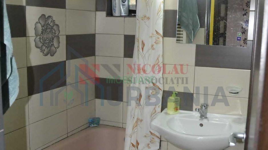 apartament 3 camere ultracentral Iasi - Poză 6