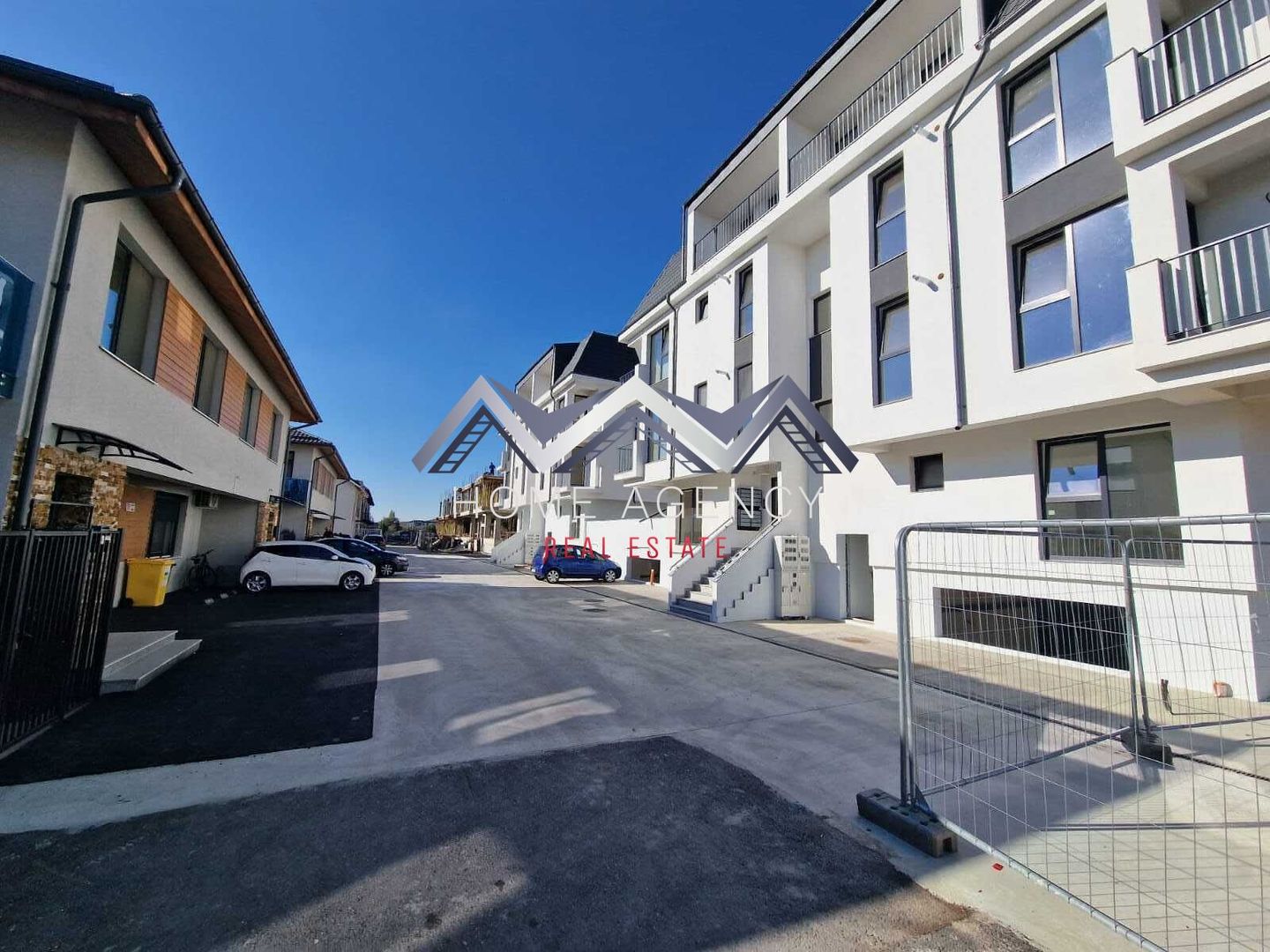 Apartament 2 camere | bucătărie închisă | Otopeni central - Poză 1