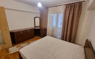 Apartament 3 camere, zona ultracentrala - Poză 4