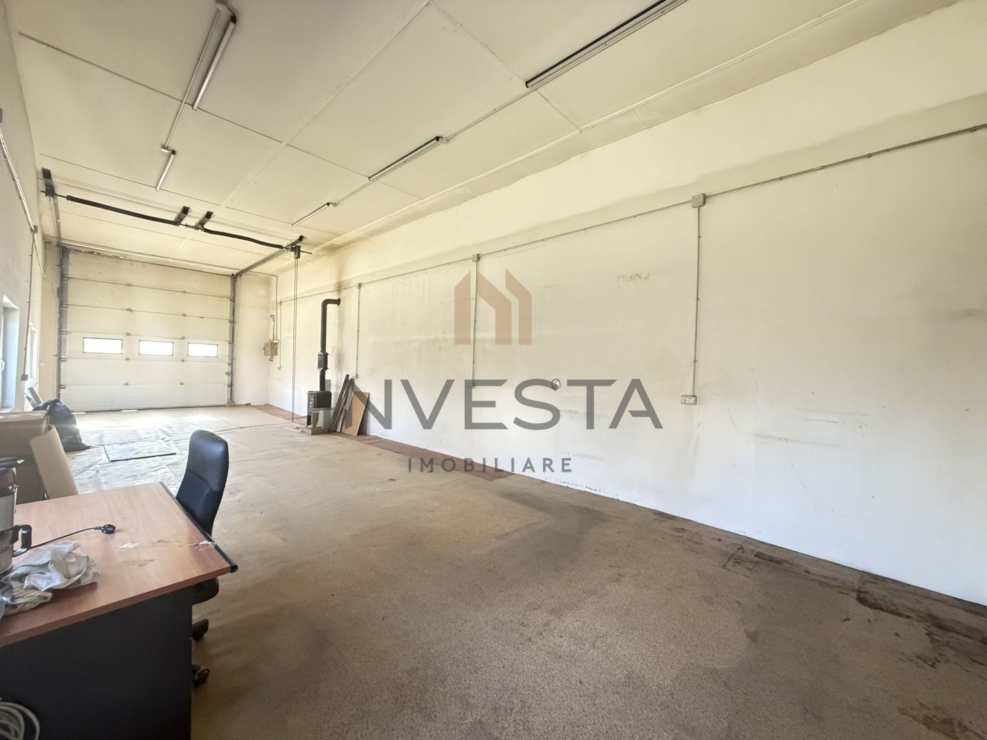 Inchiriere 2 cladiri comerciale, 943 mp teren - Poză 1