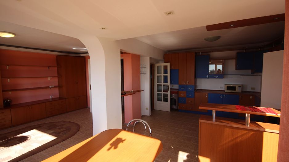 Spatios cu priveliste deosebita - Poză 29