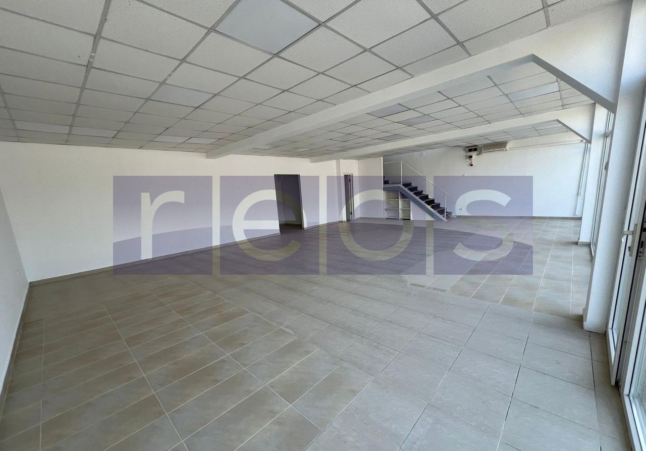 DE INCHIRIAT SPATIU COMERCIAL VALEA OLTULUI- BLD TIMISOARA - Poză 2