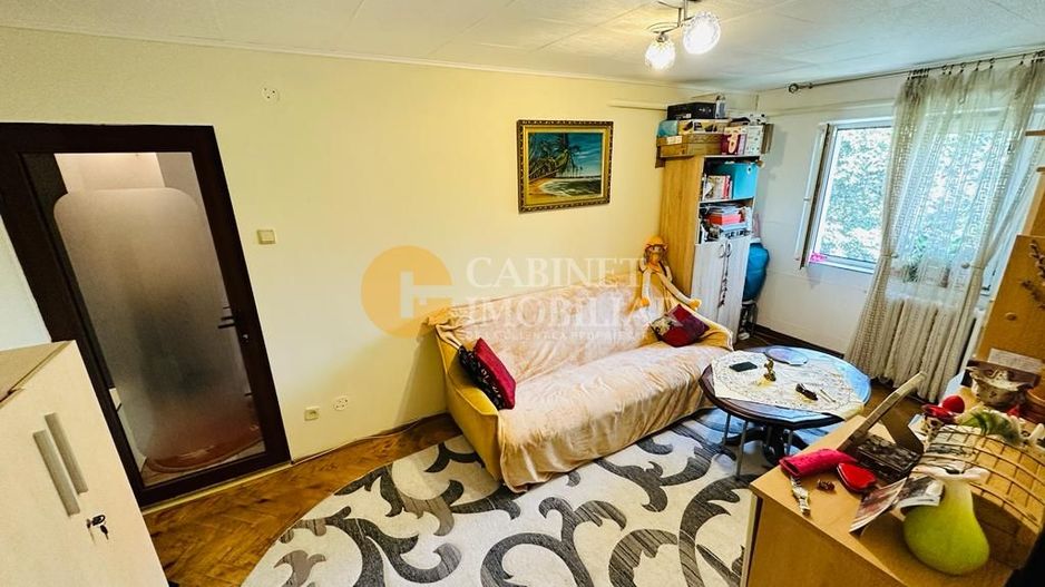 Rond Podu Ros - Apartament 2 Camere - Bloc Fara Risc - Poză 2