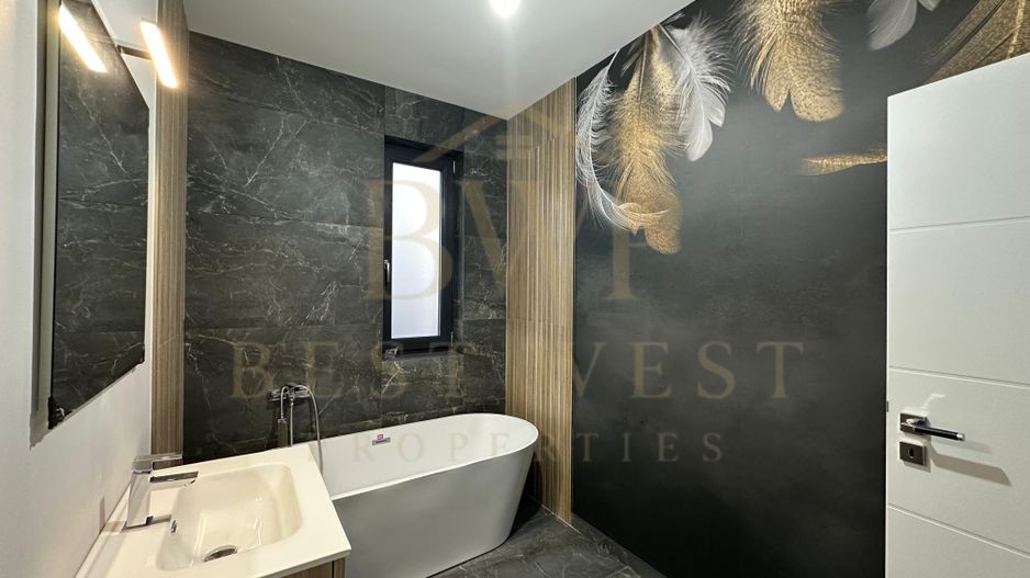 Duplex 1/2, 4 camere, 3 băi, la strada principală Mosnita Veche - Poză 8